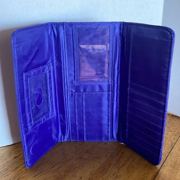 NWT Vera Bradley Purple Women's Wallet - Picture 4 of 5